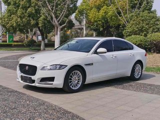 捷豹XF 2.0T 自动 风华版 