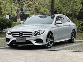 奔驰E级 E300L 2.0T 自动 豪华型 