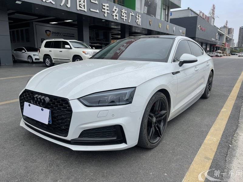 奥迪A5掀背 45TFSI [进口] 2019款 2.0T 自动 汽油 运动型 