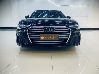 奥迪A6L 45TFSI 2.0T 自动 臻选动感型 