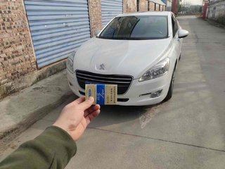 标致508 2.0L 自动 经典两周年纪念天窗版 