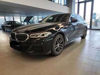 宝马5系 525Li 2.0T 自动 M运动套装 