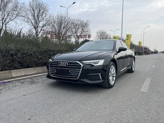 奥迪A6L 40TFSI 2.0T 自动 豪华致雅型 