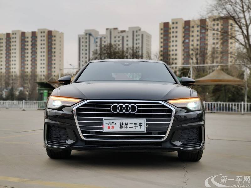 奥迪A6L 40TFSI 2022款 2.0T 自动 豪华动感型 (国Ⅵ) 