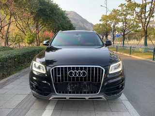 奥迪Q5 40TFSI 2.0T 自动 技术型典藏版 