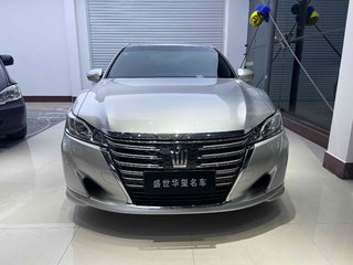 丰田皇冠 2.0T 自动 运动版 