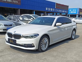 宝马5系 530Li 2.0T 自动 尊享型豪华套装 