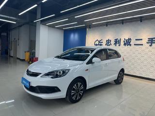 奇瑞风云2 1.5L 手动 新锐版 