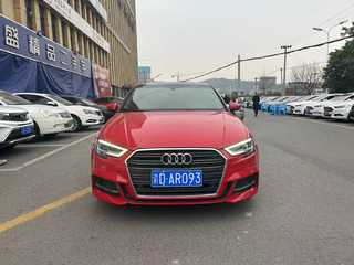 奥迪A3 35TFSI 1.4T 自动 时尚型Limousine 