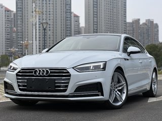 奥迪A5掀背 2.0T 
