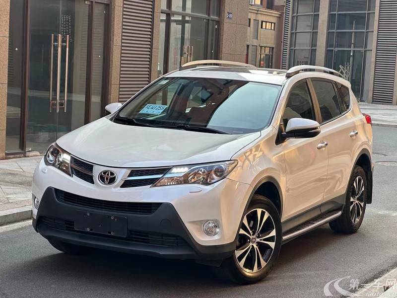 丰田RAV4 2015款 2.5L 自动 四驱 豪华版 (国Ⅴ) 