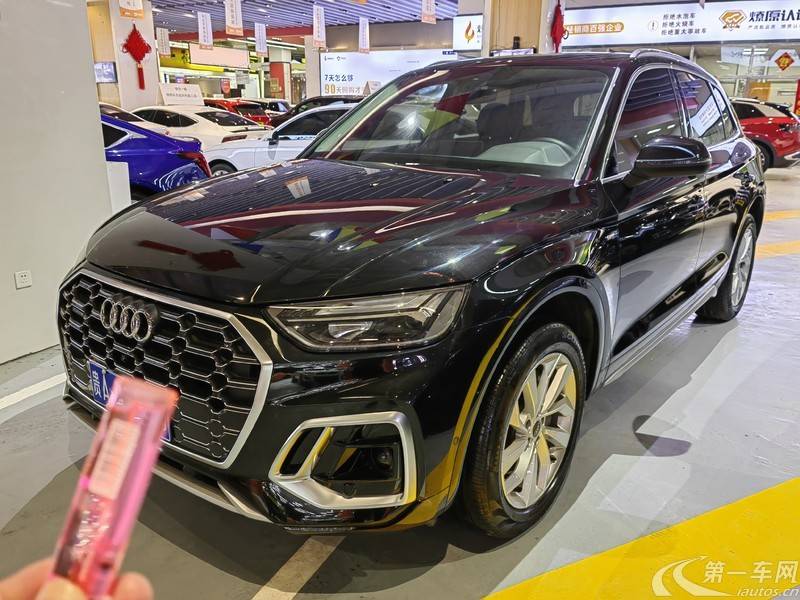 奥迪Q5L 40TFSI 2022款 2.0T 自动 时尚动感型 (国Ⅵ) 