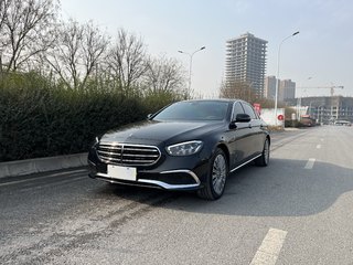 奔驰E级 E300L 2.0T 自动 改款时尚型 