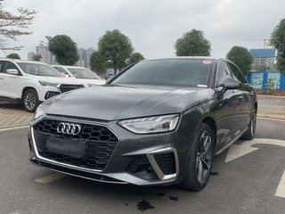 奥迪A4L 40TFSI 2.0T 自动 时尚动感型 