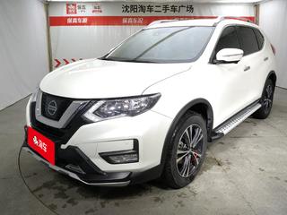 奇骏 2.5L 豪华版 