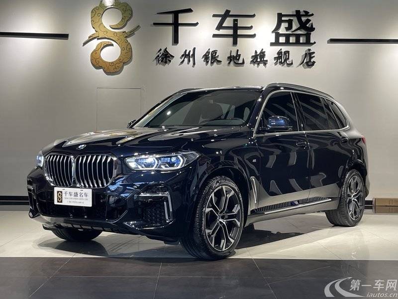 宝马X5 xDrive40Li 2022款 3.0T 自动 尊享型M运动套装 (国Ⅵ) 