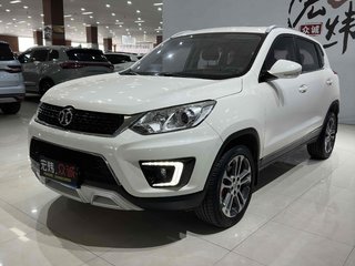 北京汽车绅宝X35 1.5L 