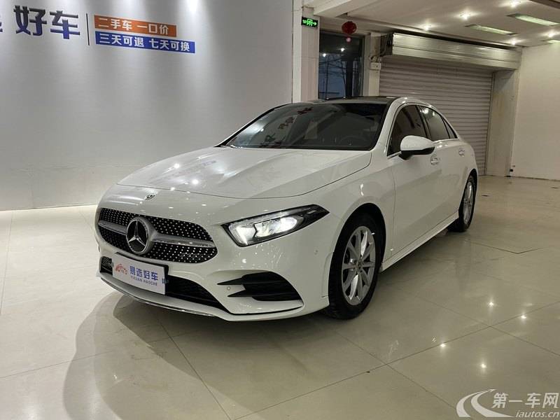 奔驰A级 A200L 2020款 1.3T 自动 运动轿车版 (国Ⅵ) 