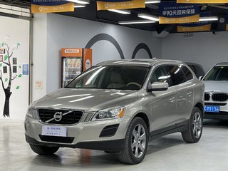 沃尔沃XC60 T6 3.0T 自动 智雅版 