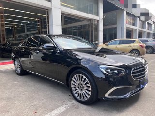 奔驰E级 E300L 2.0T 自动 豪华型 