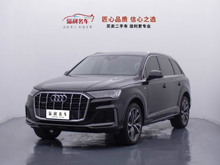 奥迪Q7 55 3.0T 自动 运动型quattro-S-line 