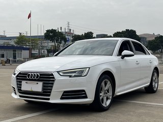 奥迪A4L 40TFSI 