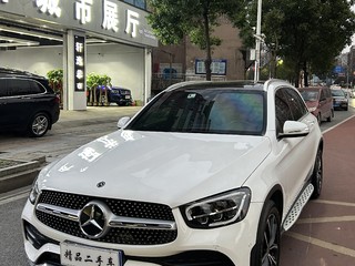 奔驰GLC GLC300L 2.0T 自动 4MATIC动感型 