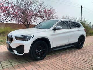 宝马X1 sDrive20Li 1.5T 自动 时尚型 