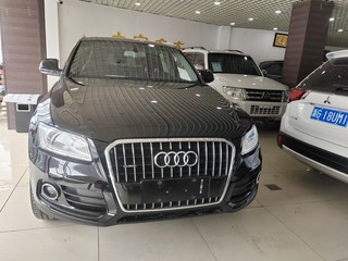 奥迪Q5 40TFSI 2.0T 自动 技术型 