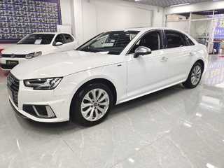 奥迪A4L 40TFSI 2.0T 自动 进取型 