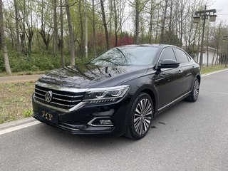 大众帕萨特 2.0T 自动 330TSI豪华版 