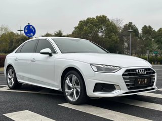 奥迪A4L 40TFSI 2.0T 自动 豪华致雅型 