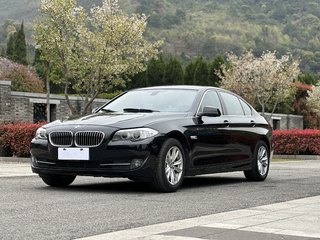 宝马5系 525Li 2.0T 自动 豪华型 