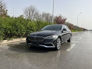 奔驰E级 E300L 2.0T 自动 豪华型 