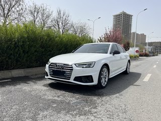 奥迪A4L 40TFSI 2.0T 自动 时尚型 