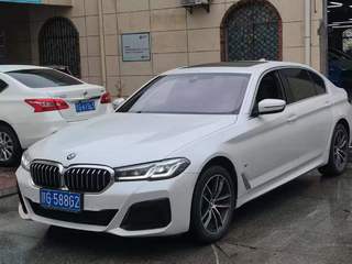 宝马5系 525Li 2.0T 自动 改款M运动套装 