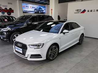 奥迪A3 35TFSI 1.4T 自动 运动型30周年Limousine 