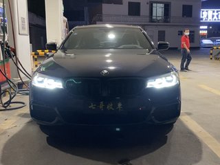 宝马5系 530Li 2.0T 自动 尊享型M运动套装 