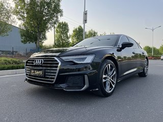 奥迪A6L 40TFSI 2.0T 自动 豪华动感型 