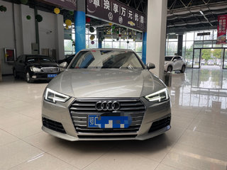 奥迪A4L 40TFSI 2.0T 自动 时尚型 