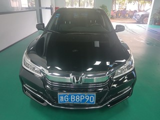 雅阁 2.4L 豪华版 