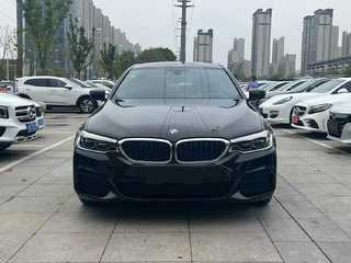 宝马5系 530Li 2.0T 自动 尊享型M运动套装 