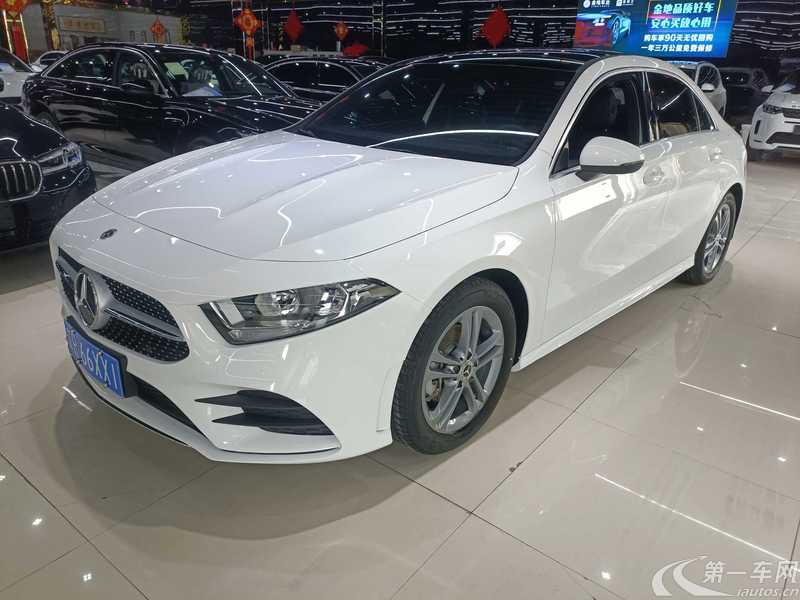 奔驰A级 A180L 2022款 1.3T 自动 运动轿车 (国Ⅵ) 