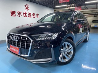奥迪Q7 2.0T 运动型quattro-S-line 