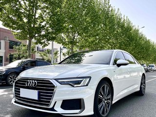 奥迪A6L 40TFSI 2.0T 自动 豪华动感型 