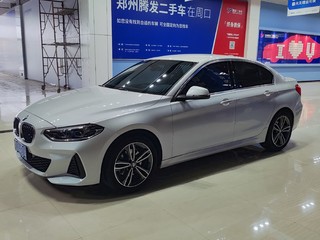 宝马1系 120i 1.5T 自动 改款M运动版 