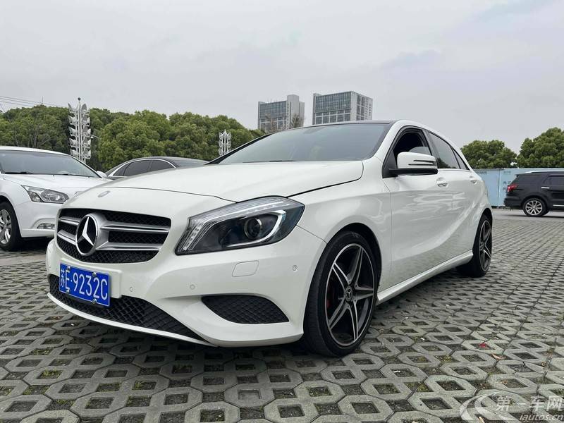 奔驰A级 A200 [进口] 2015款 1.6T 自动 汽油 时尚型 