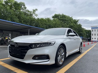 雅阁 1.5T 230TURBO舒适版 