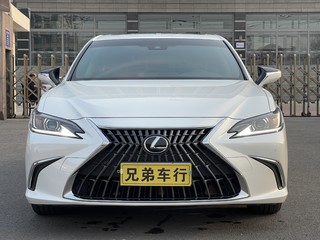 雷克萨斯ES 300h 