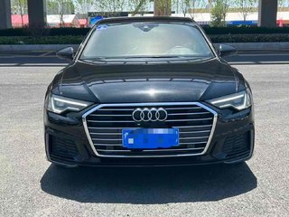 奥迪A6L 40TFSI 2.0T 自动 豪华动感型 